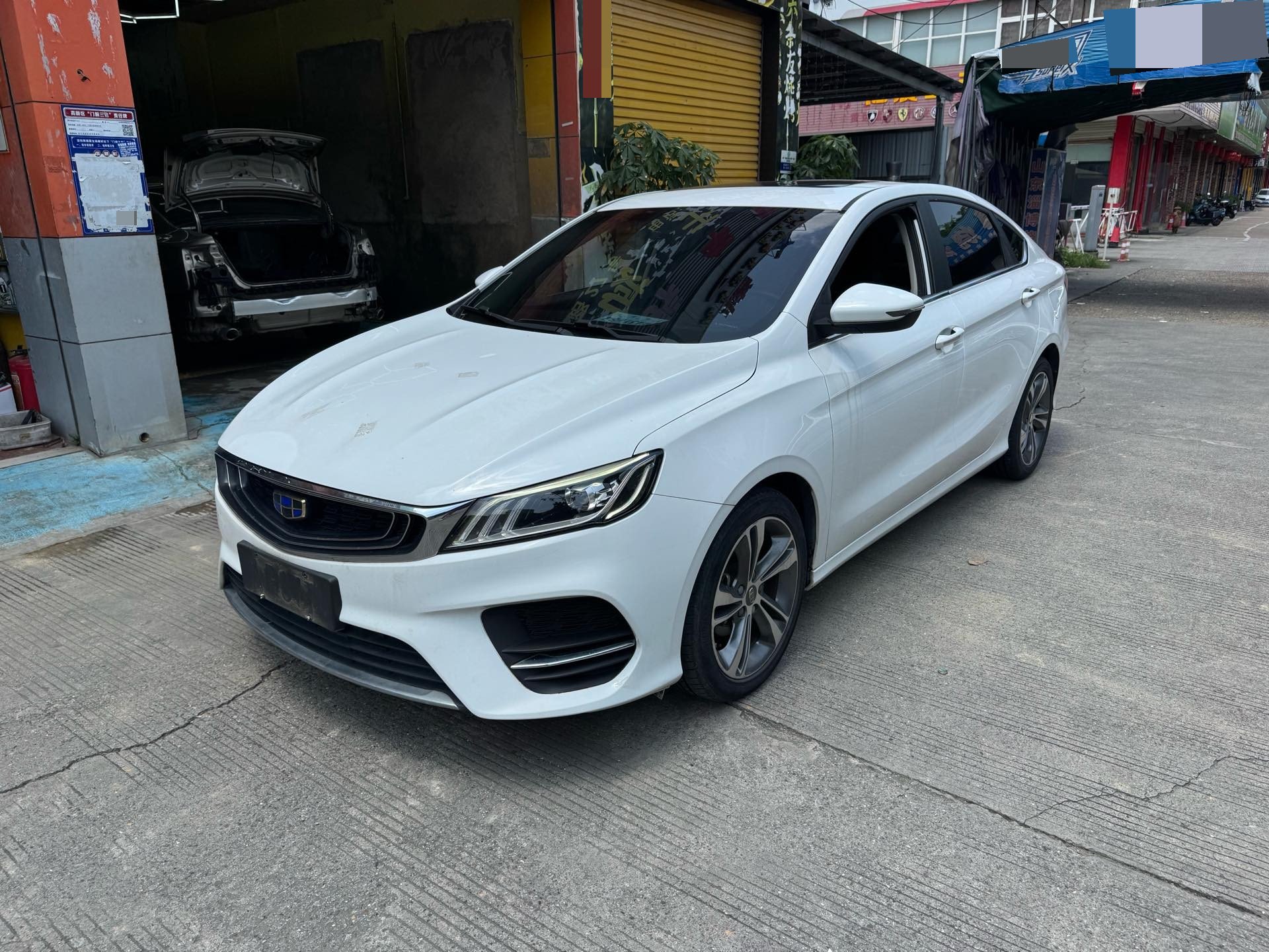 GEELY Binray 2019 car image 