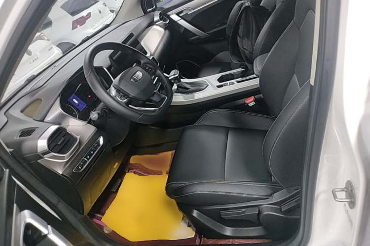 GEELY Coolray 2024 image de voiture #17