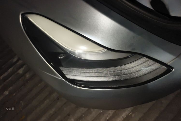 Tesla Model Y 2022 car image #8
