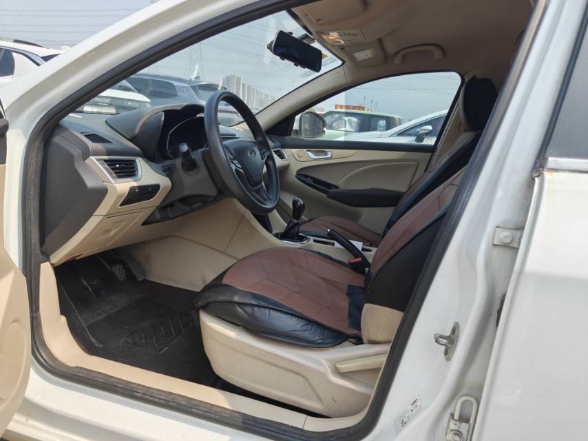 Chery Arrizo 7 2015 car image #5