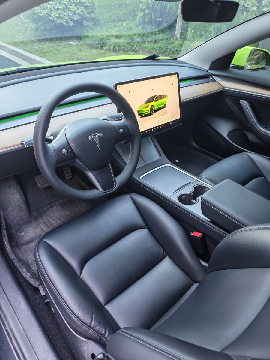 Tesla Model 3 2023 #11 Tesla Model 3 2023 car image #11