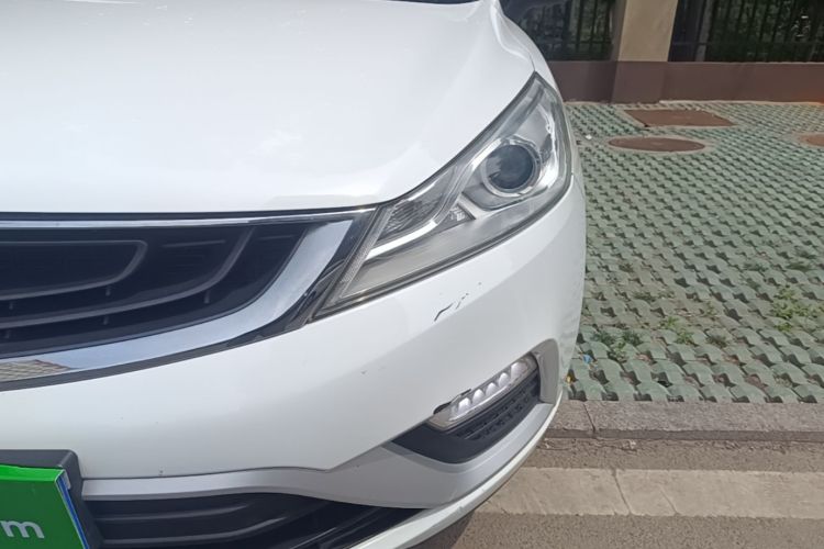 GEELY Emgrand GS 2016 car image #23