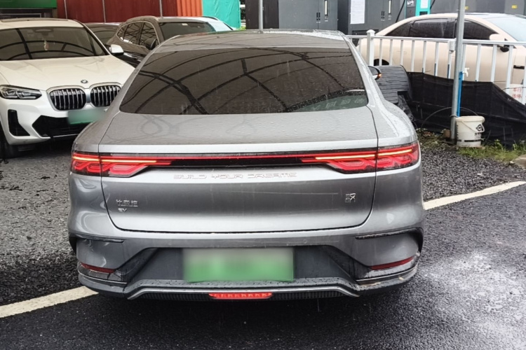 BYD Han 2023 #6 BYD Han 2023 car image #6