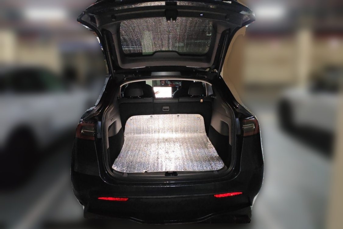 Tesla Model Y 2024 car image #8