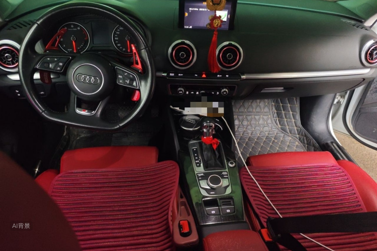 Audi A3 2018 car image #11