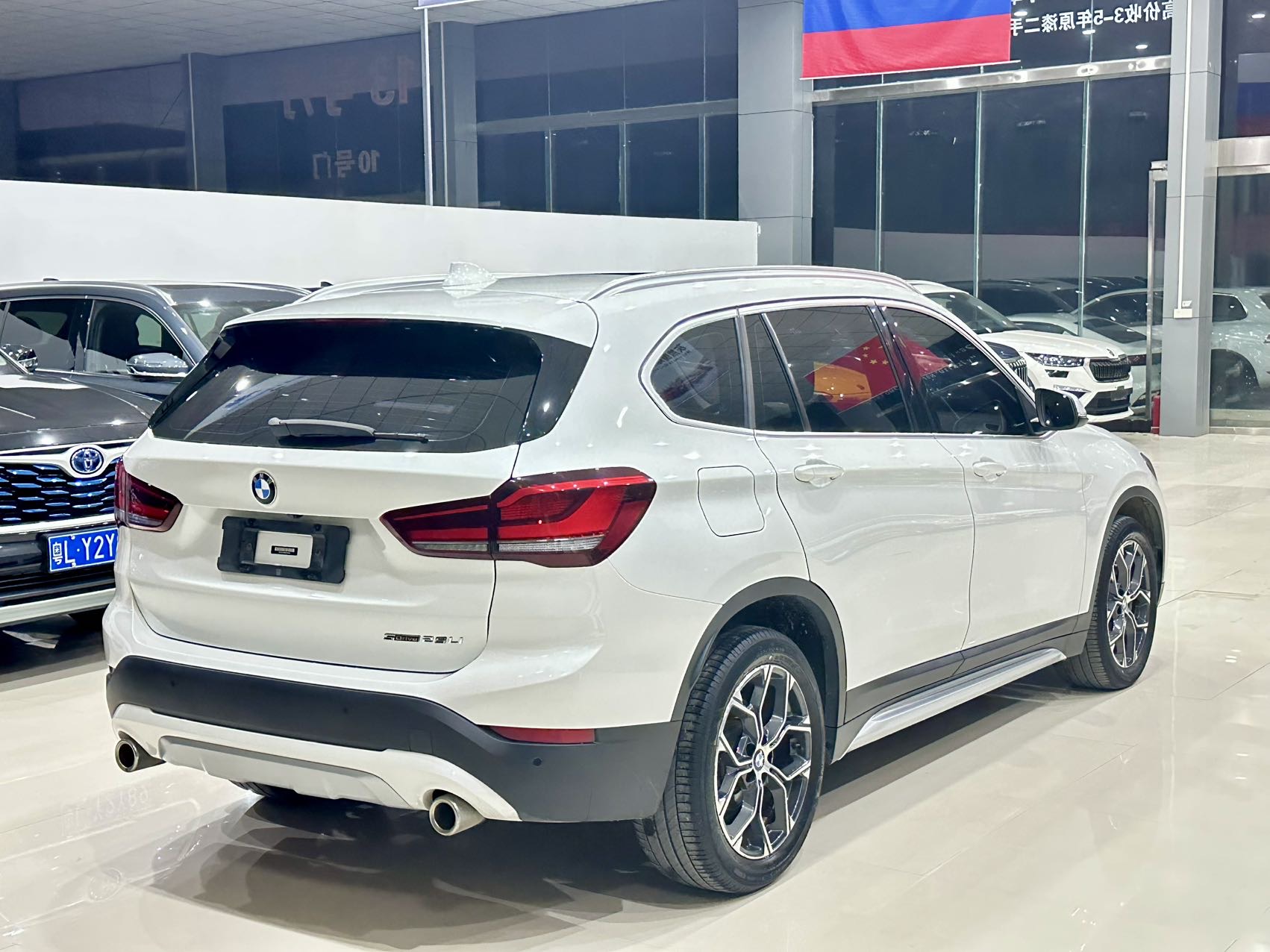 BMW X1 2021 #6 BMW X1 2021 صورة سيارة #6