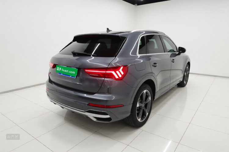 Audi Q3 2023 #5 Audi Q3 2023 car image #5
