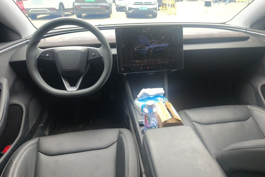 Tesla Model 3 2024 #21 Tesla Model 3 2024 car image #21