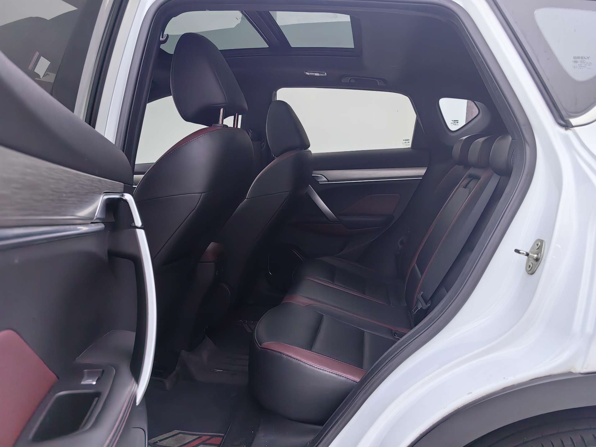 GEELY Coolray 2019 car image #5