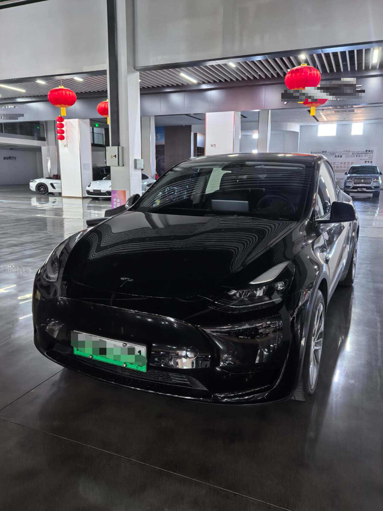 Tesla Model Y 2022 #2 Tesla Model Y 2022 car image #2