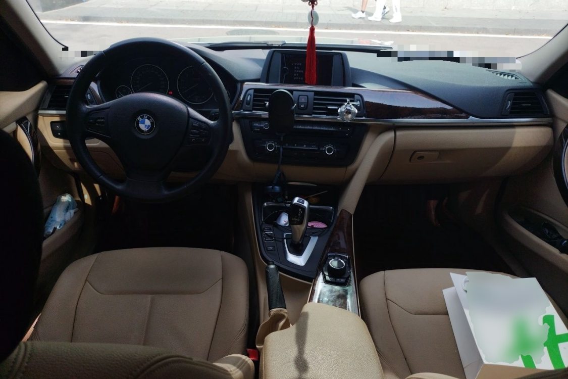 BMW 3 Series 2012 #21 BMW 3 Series 2012 car image #21