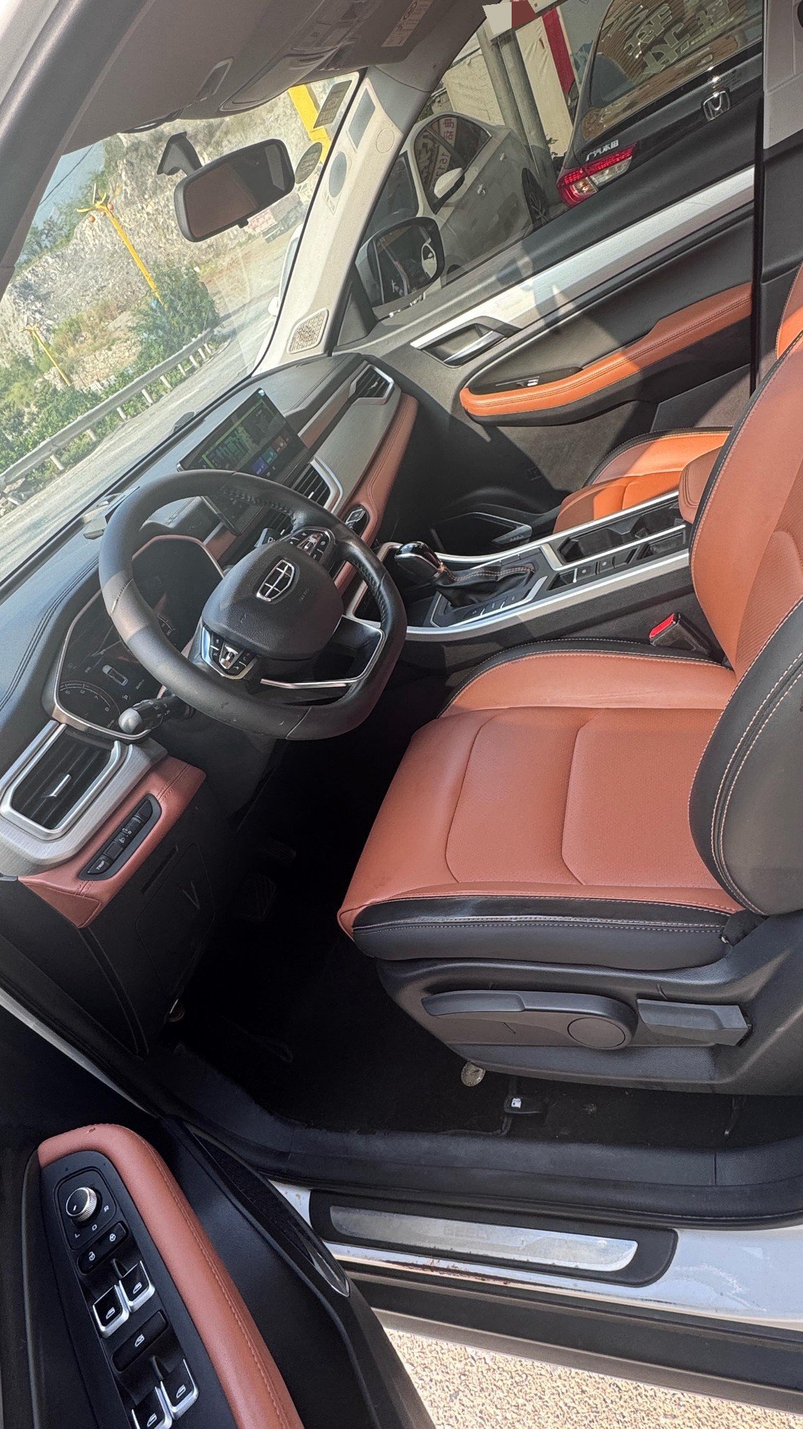 GEELY Vision X6 2020 #3 GEELY Vision X6 2020 car image #3