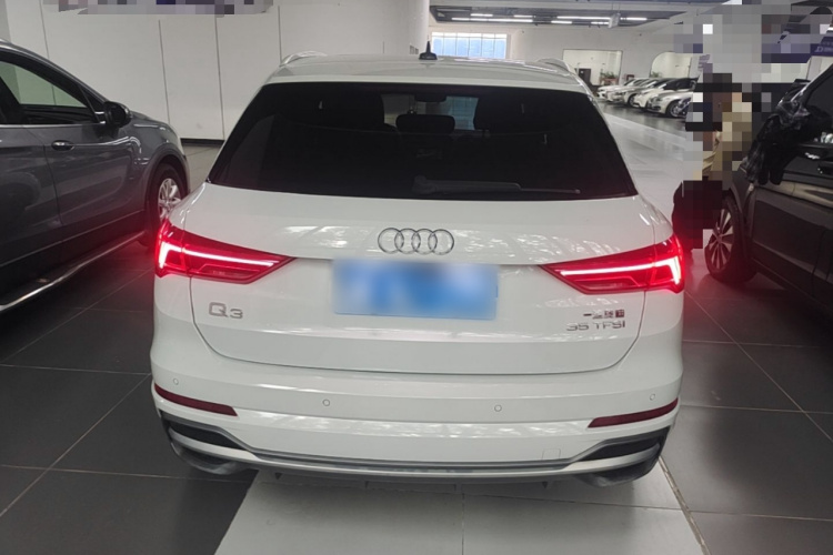 Audi Q3 2020 #6 Audi Q3 2020 car image #6