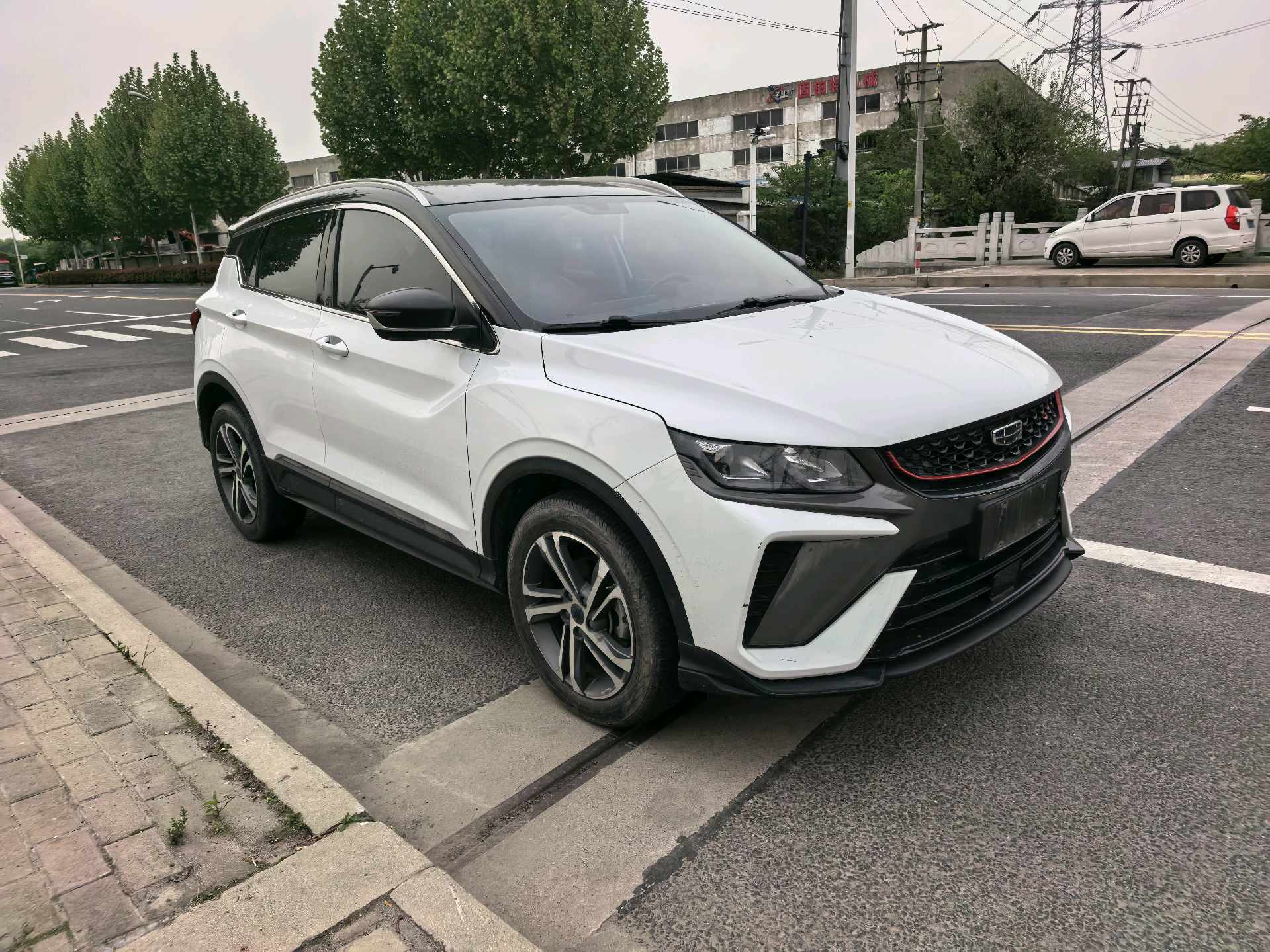 GEELY Coolray 2021 car image #3