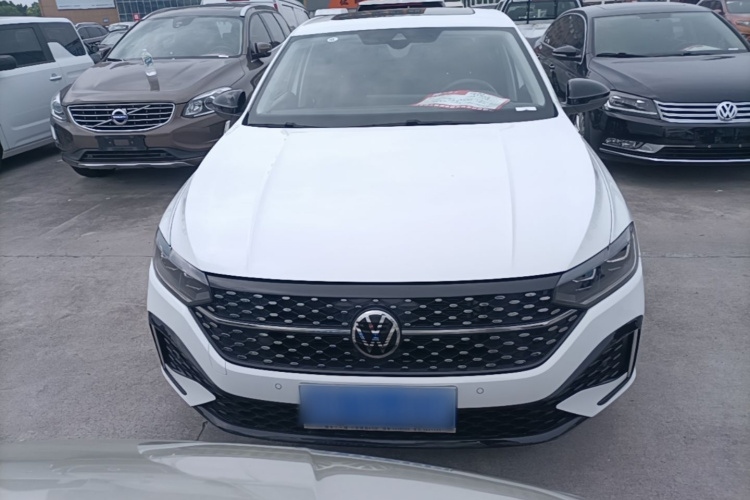 Volkswagen Lavida 2025 car image #3