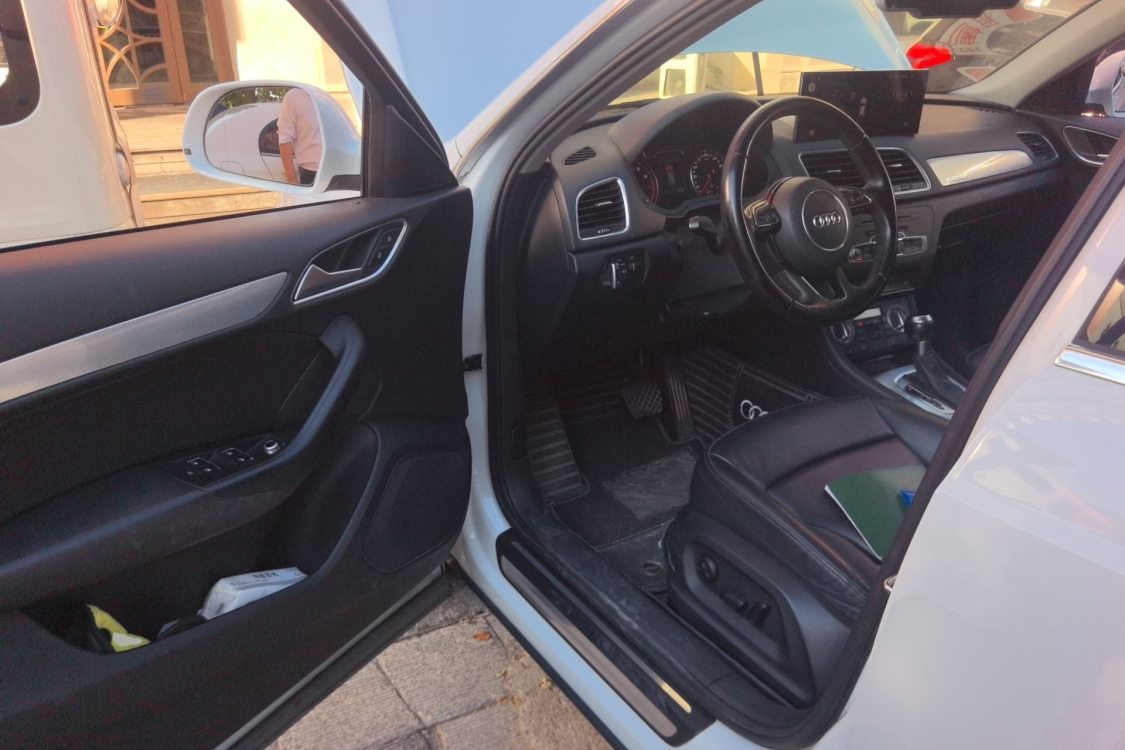 Audi Q3 2015 #23 Audi Q3 2015 car image #23