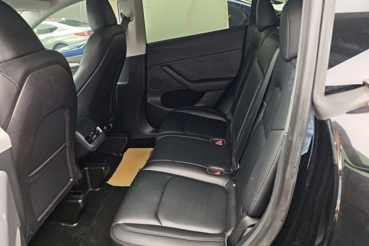Tesla Model Y 2022 #13 Tesla Model Y 2022 immagine di auto #13