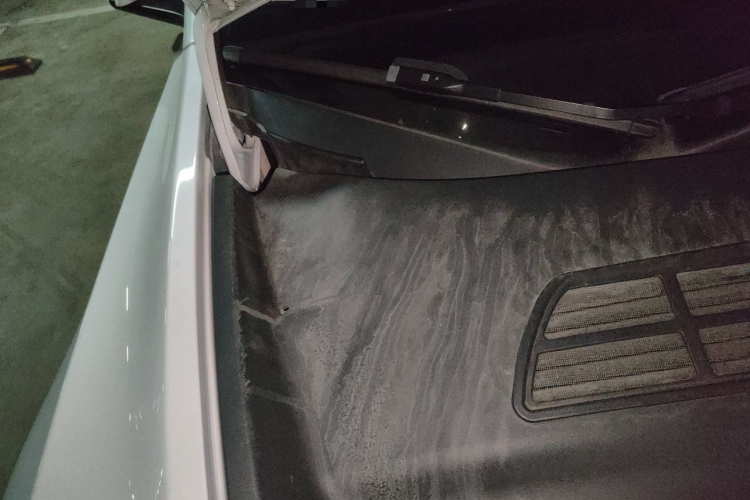 Tesla Model Y 2021 #25 Tesla Model Y 2021 car image #25