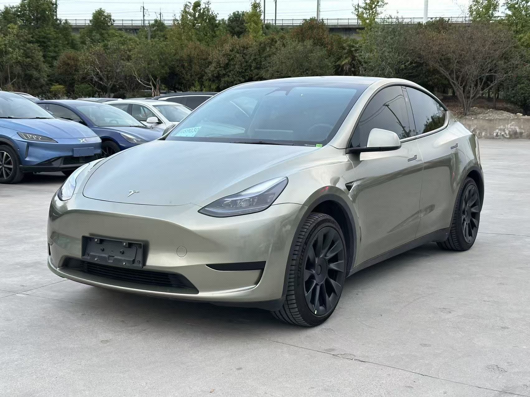 Tesla Model Y 2024 Tesla Model Y 2024 car image