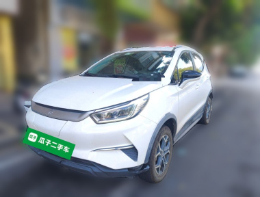 BYD Yuan Pro 2022 BYD Yuan Pro 2022 صورة سيارة