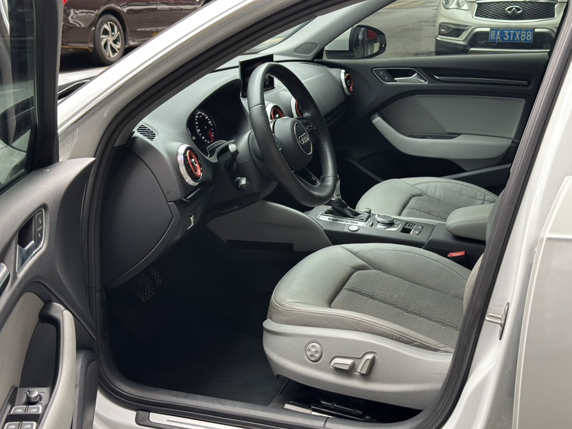 Audi A3 2020 car image #4