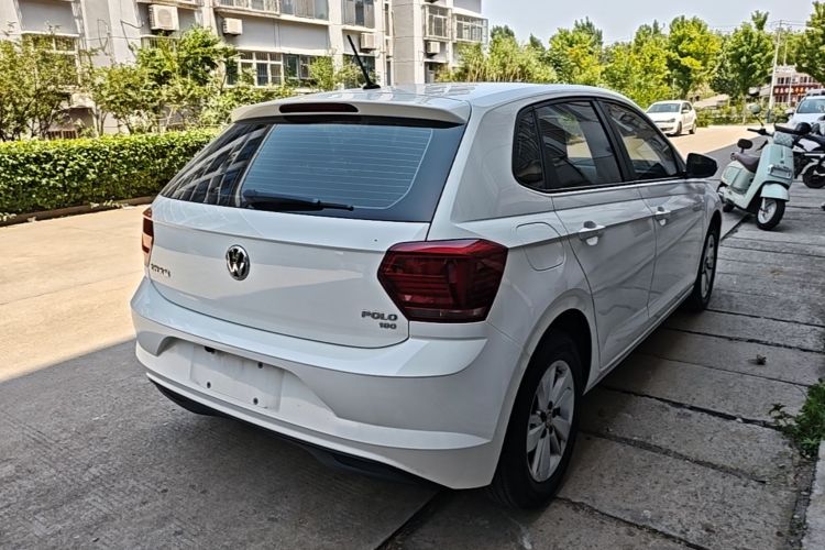 Volkswagen Polo 2020 car image #5