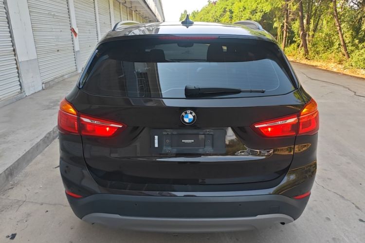 BMW X1 2017 #6 BMW X1 2017 car image #6