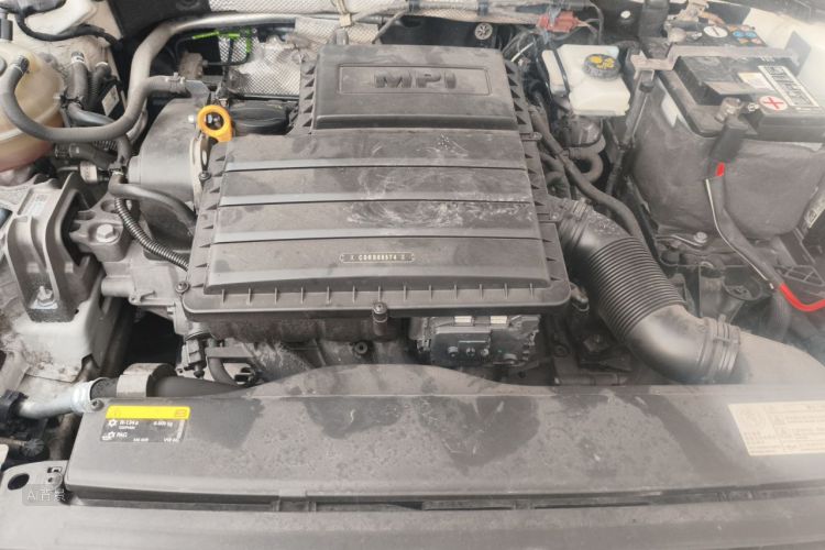 Volkswagen Golf 2018 car image #22