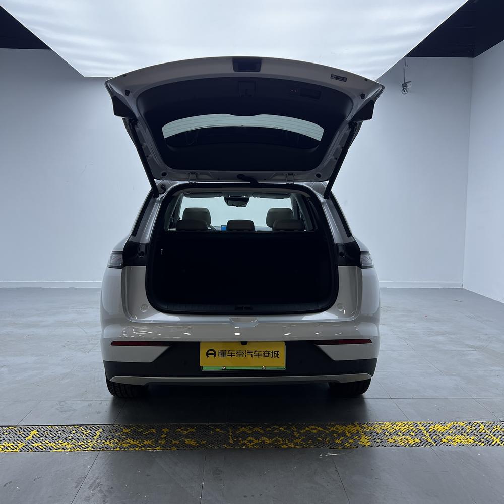 2026 #20 2026 immagine di auto #20