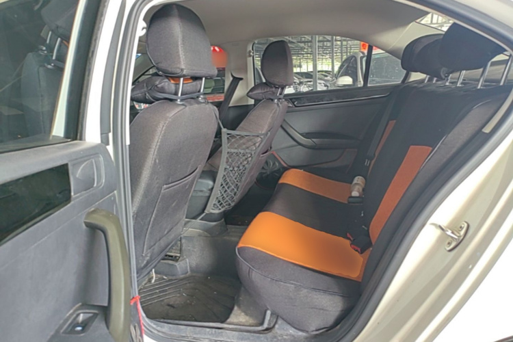Volkswagen Santana 2017 #13 Volkswagen Santana 2017 car image #13