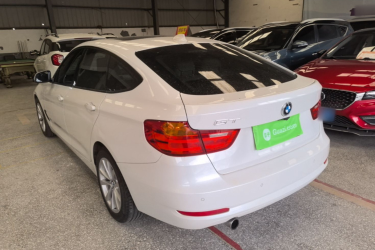 BMW 3 Series GT 2016 #5 BMW 3 Series GT 2016 car image #5