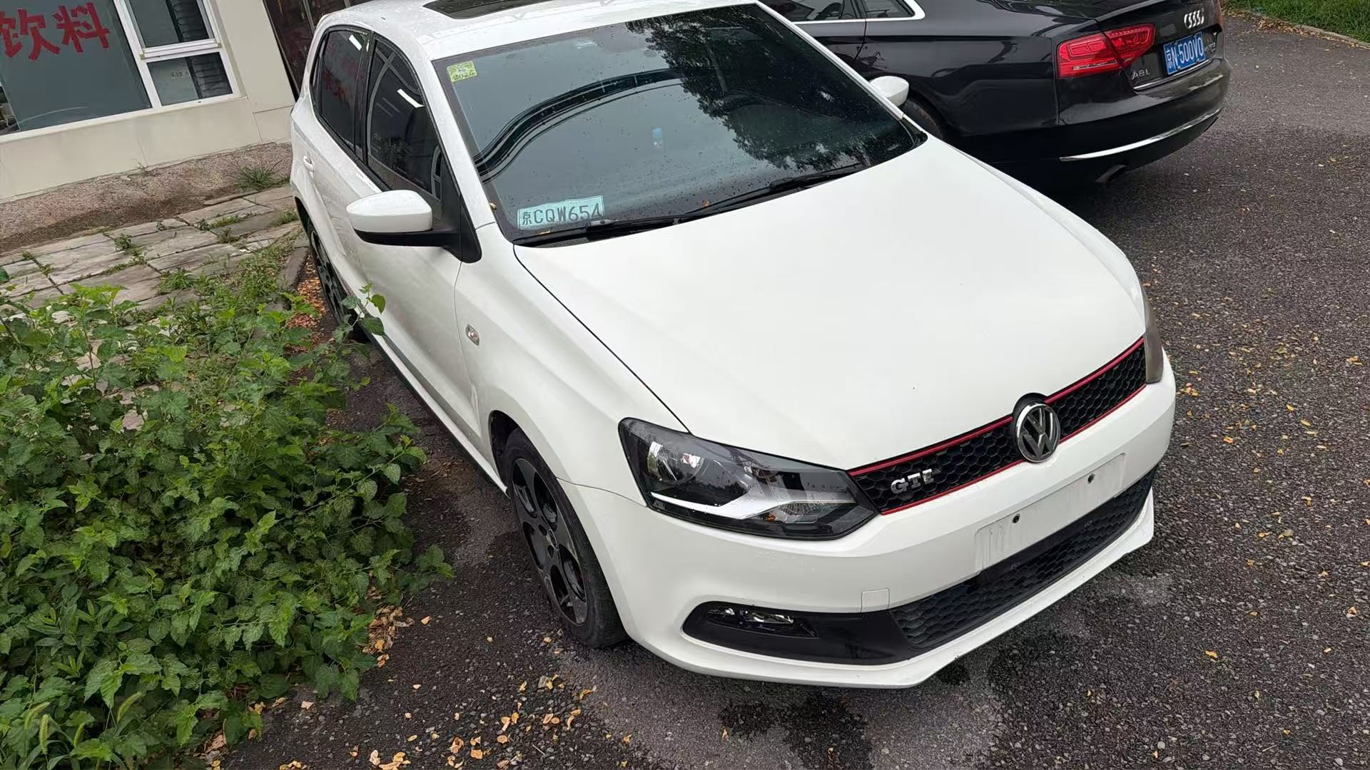 Volkswagen Polo 2013 car image #2