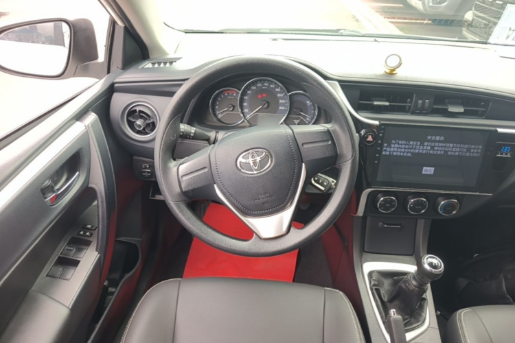 Toyota Corolla 2017 #11 Toyota Corolla 2017 car image #11