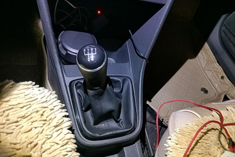 Volkswagen Santana 2016 car image #16