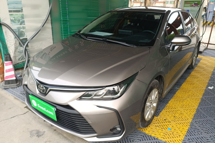 Toyota Corolla 2019 immagine di auto #2