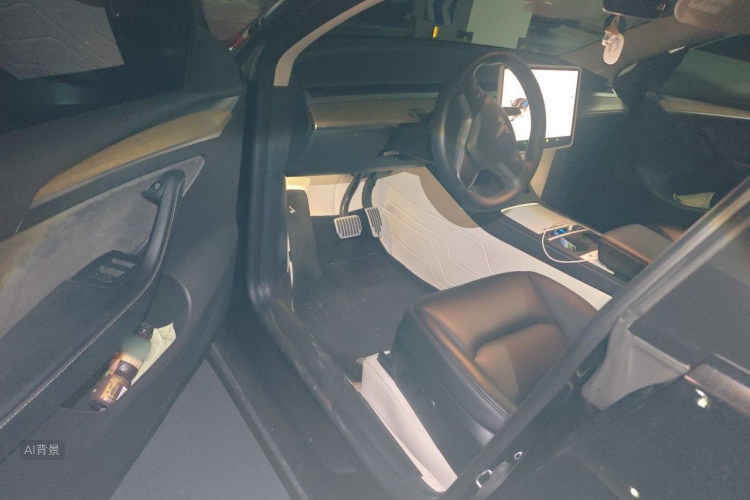 Tesla Model Y 2023 #18 Tesla Model Y 2023 car image #18