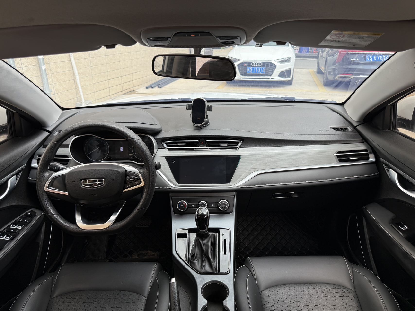 GEELY Emgrand 2022 #6 GEELY Emgrand 2022 car image #6