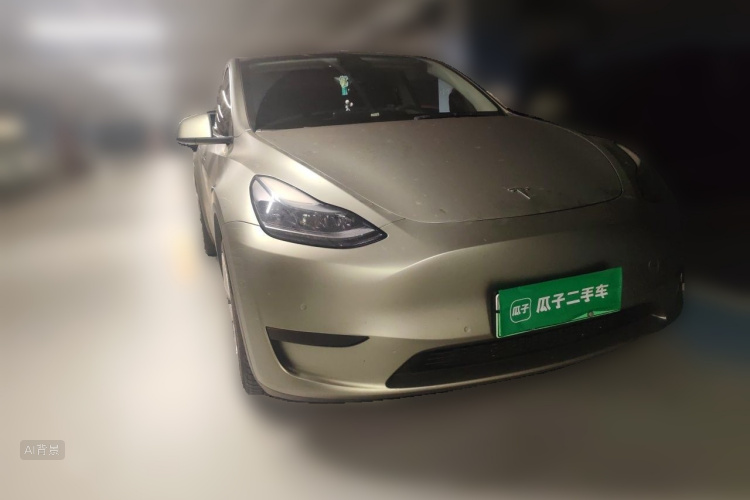 Tesla Model Y 2022 car image #4