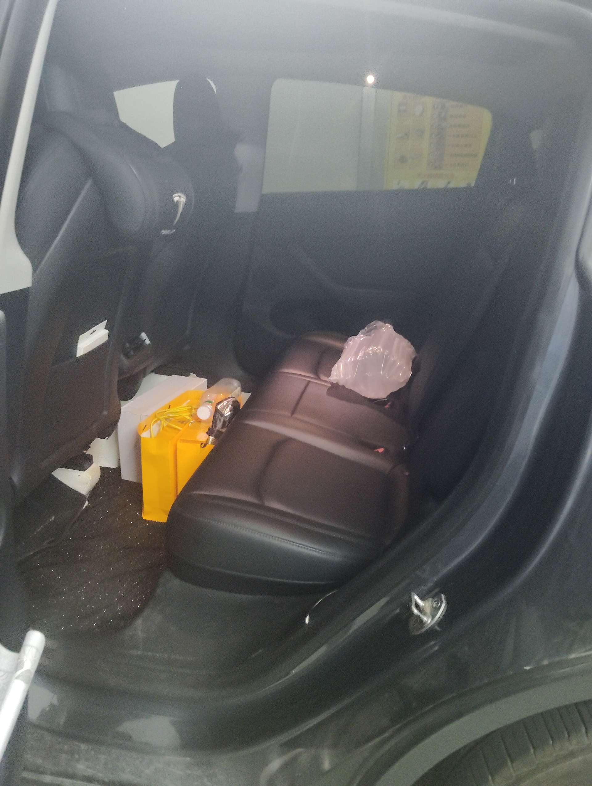 Tesla Model Y 2022 car image #4
