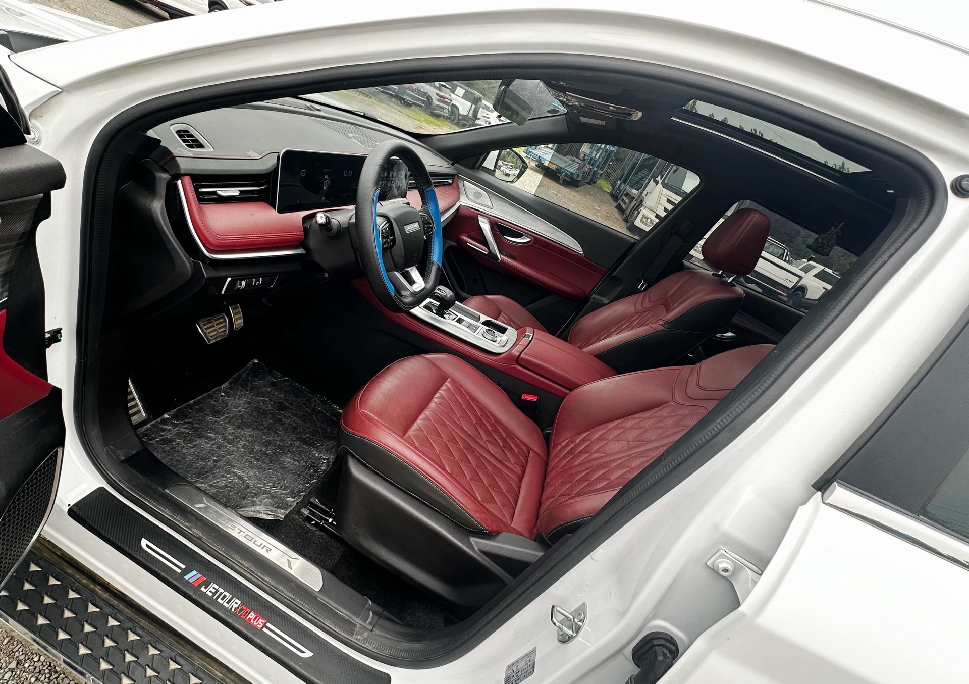 Jetour X70 PLUS 2023 #5 Jetour X70 PLUS 2023 car image #5