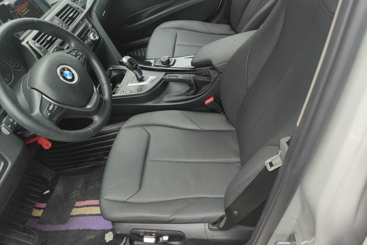 BMW 3 Series 2017 car image #15