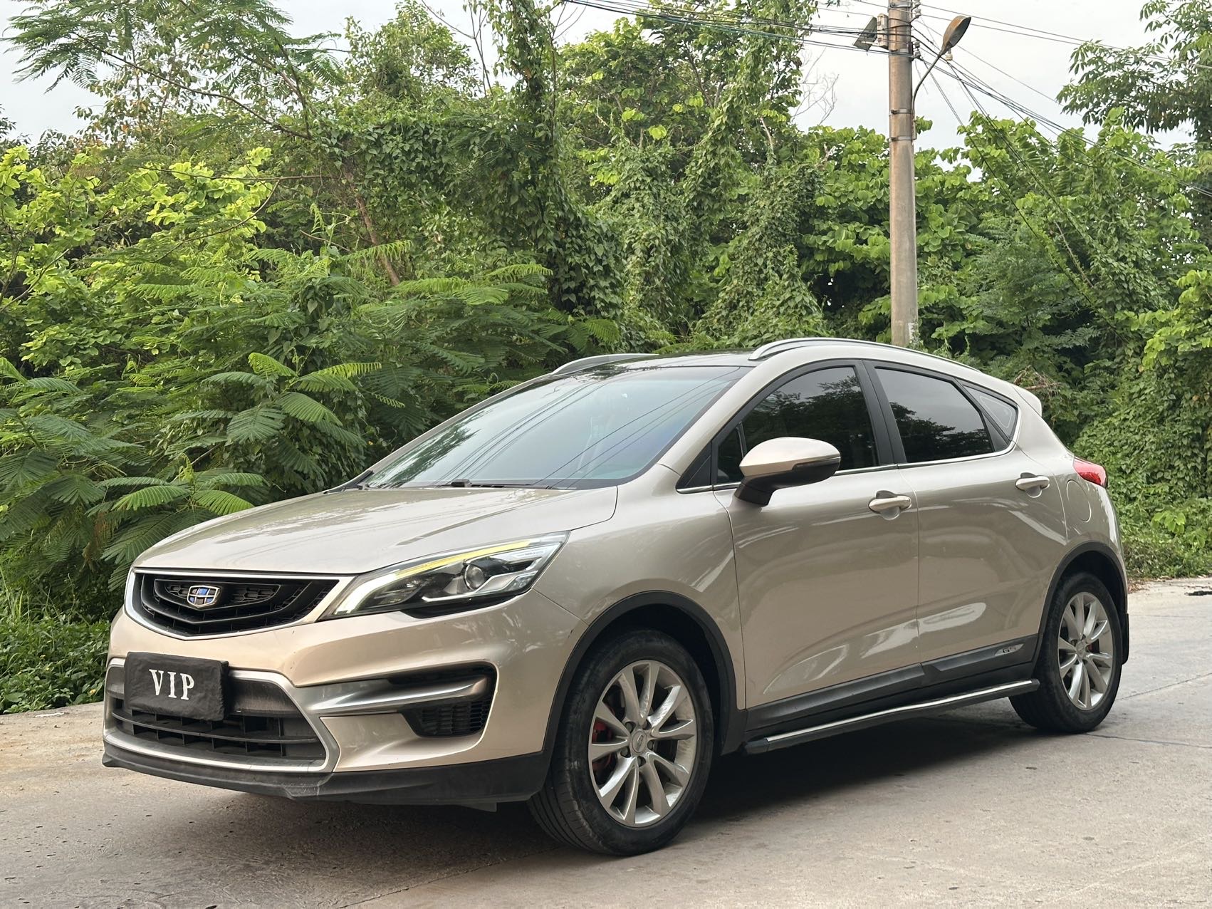 GEELY Emgrand GS 2017 GEELY Emgrand GS 2017 car image