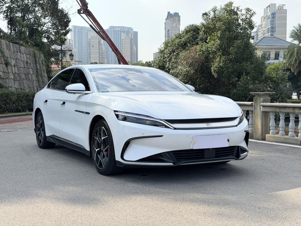 BYD Han 2022 #3 BYD Han 2022 صورة سيارة #3