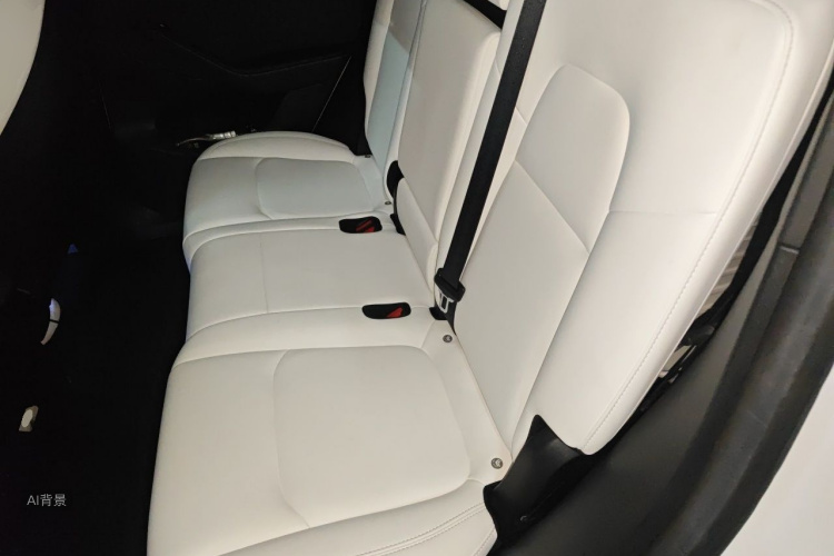 Tesla Model Y 2023 #19 Tesla Model Y 2023 car image #19