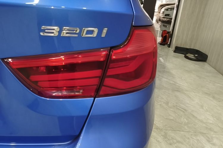 BMW 3 Series GT 2020 car image #8