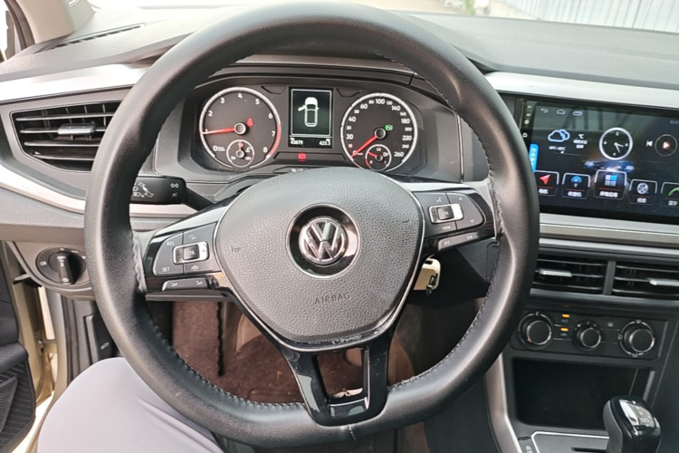 Volkswagen Polo 2020 #15 Volkswagen Polo 2020 car image #15