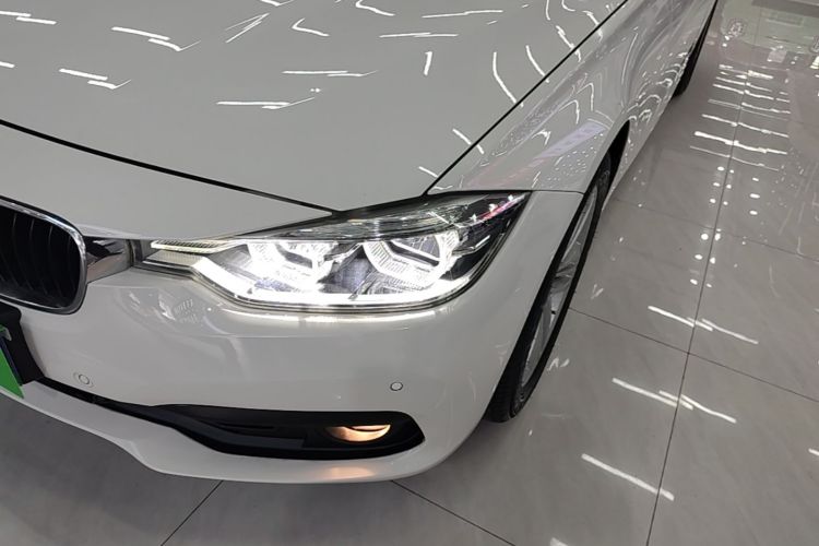 BMW 3 Series 2016 #23 BMW 3 Series 2016 car image #23