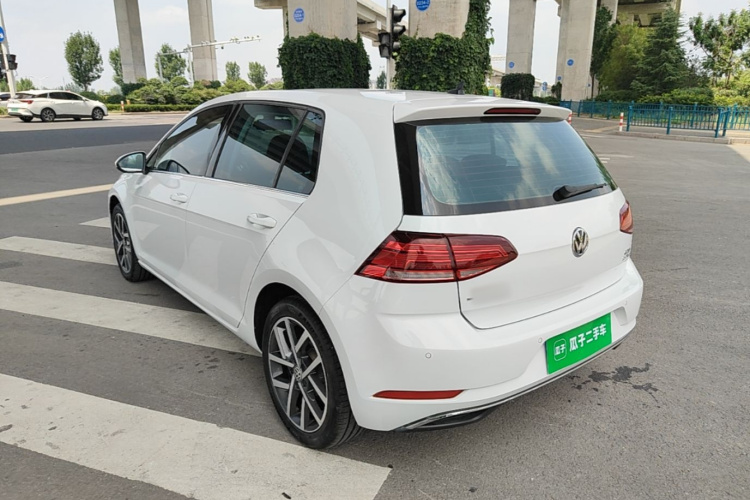Volkswagen Golf 2020 #5 Volkswagen Golf 2020 car image #5
