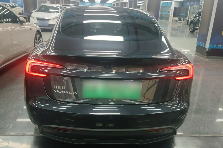 Tesla Model 3 2024 #4 Tesla Model 3 2024 immagine di auto #4