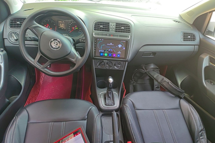 Volkswagen Polo 2016 #11 Volkswagen Polo 2016 car image #11
